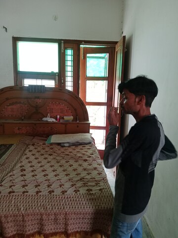 Bedroom in 1 BHK Builder Floor at Ansals Sushant City – for Rent