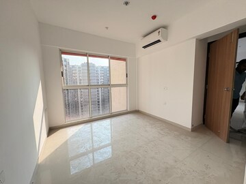 Bedroom in 2 BHK Apartment at Lodha Codename Premier, Dombivli East – for Rent