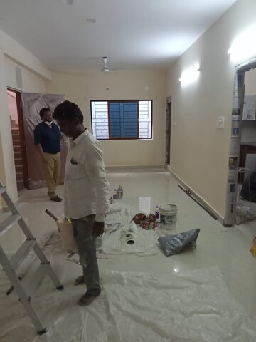 Team Area in 2 BHK Apartment at Banjara Hills – for Rent