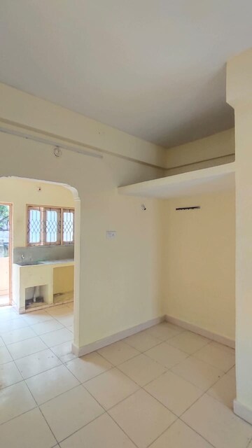 Room in 2 BHK Builder Floor at Begumpet – for Rent