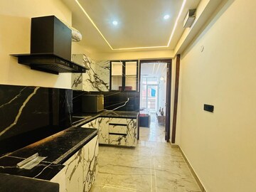Kitchen in 1 BHK Builder Floor at Saket – for Rent
