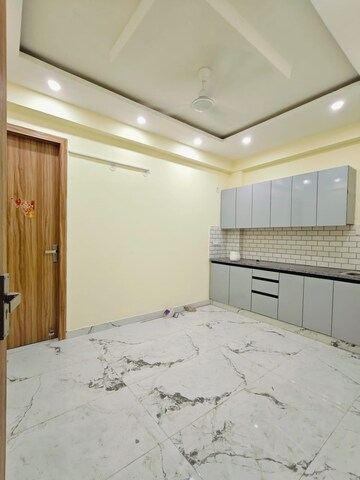 1 BHK Builder Floor For Rent in Saket