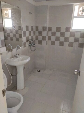 Bathroom in 2 BHK Apartment at Gaur City 7th Avenue, Sector 4 Greater Noida – for Sale