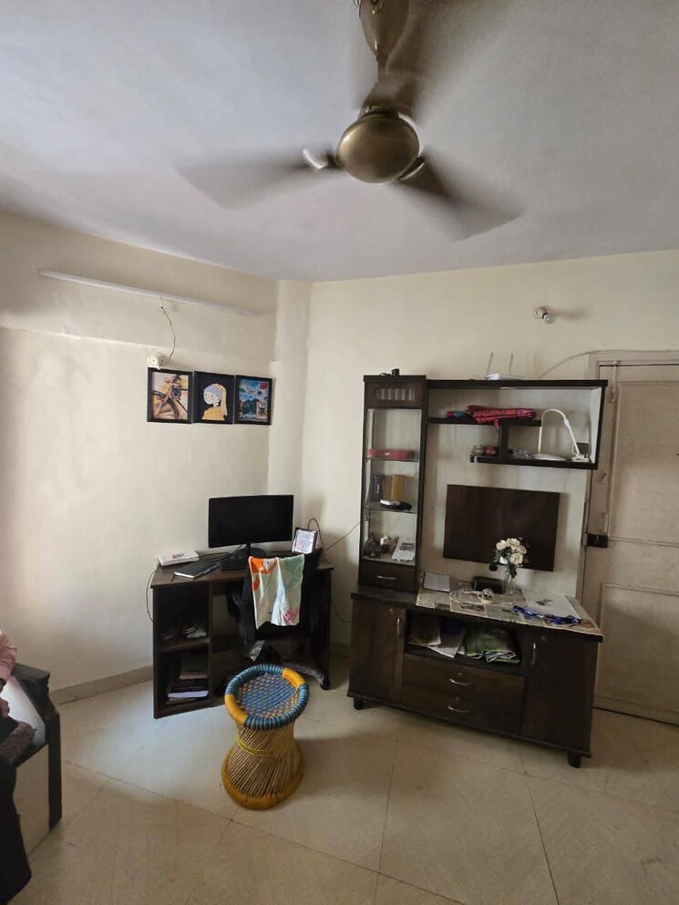 Living Room, avillion-greenfields-co-op-housing-society 1 Bedroom 550 Sq.Ft. Apartment In Jogeshwari East Mumbai 9758243