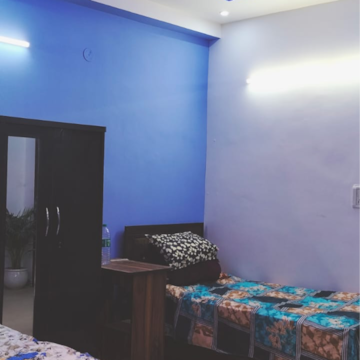 Room in  Pg at Sector 62 – for Rent