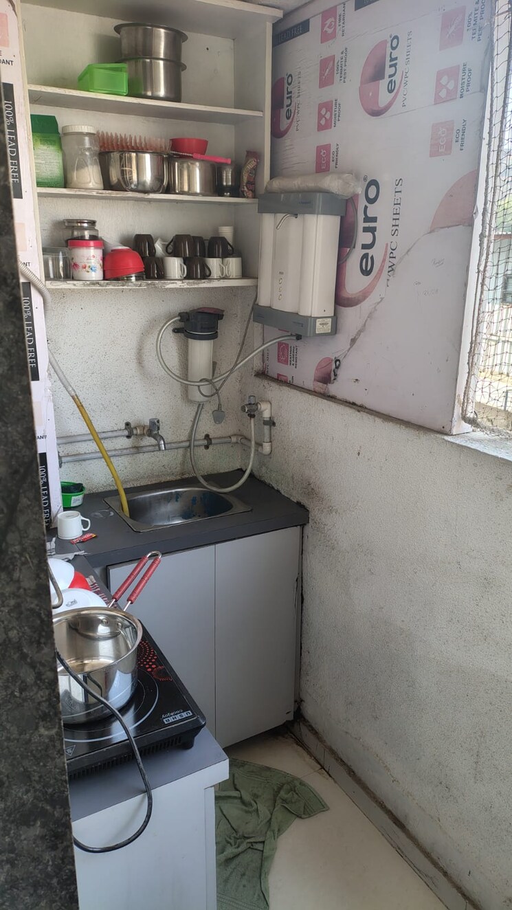 Team Area, blue-pearl-204-blue-paradise Commercial Office Space 600 Sq.Ft. In Baner Pune 9758281