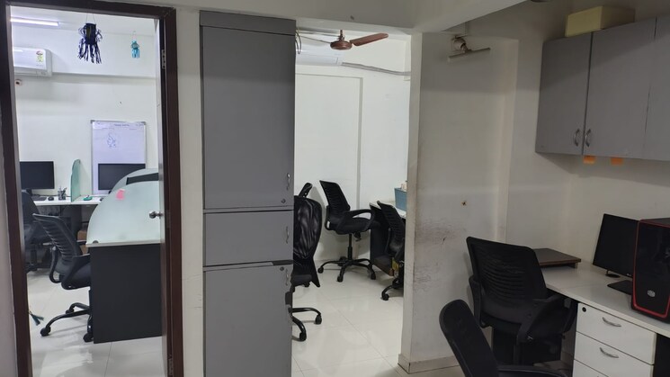 Team Area, blue-pearl-204-blue-paradise Commercial Office Space 600 Sq.Ft. In Baner Pune 9758281