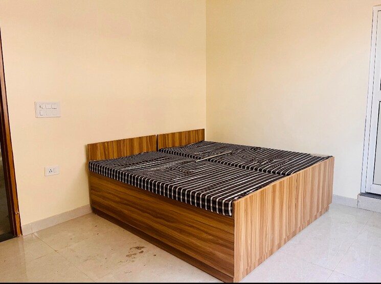Bedroom, hsiidc-sidco-aravali 1 Bedroom 200 Sq.Ft. Independent House In Imt Manesar Gurgaon 9758342