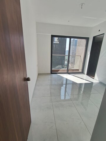 3 BHK Apartment For Rent in Mantra Mirari, Koregaon Park