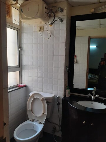 Bathroom in 3 BHK Apartment at Bestech Park View City 2, Sector 49 – for Sale