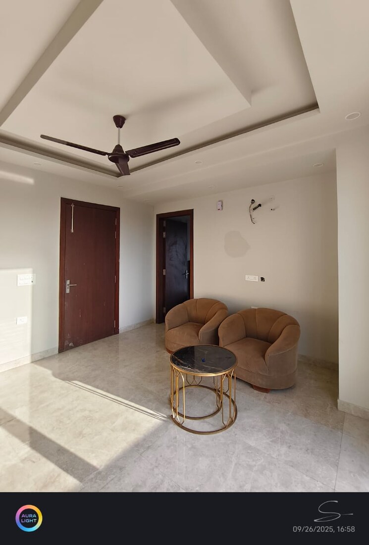 Living Room, hong-kong-bazaar 2 Bedroom 1200 Sq.Ft. Builder Floor In Sector 57 Gurgaon 9758498