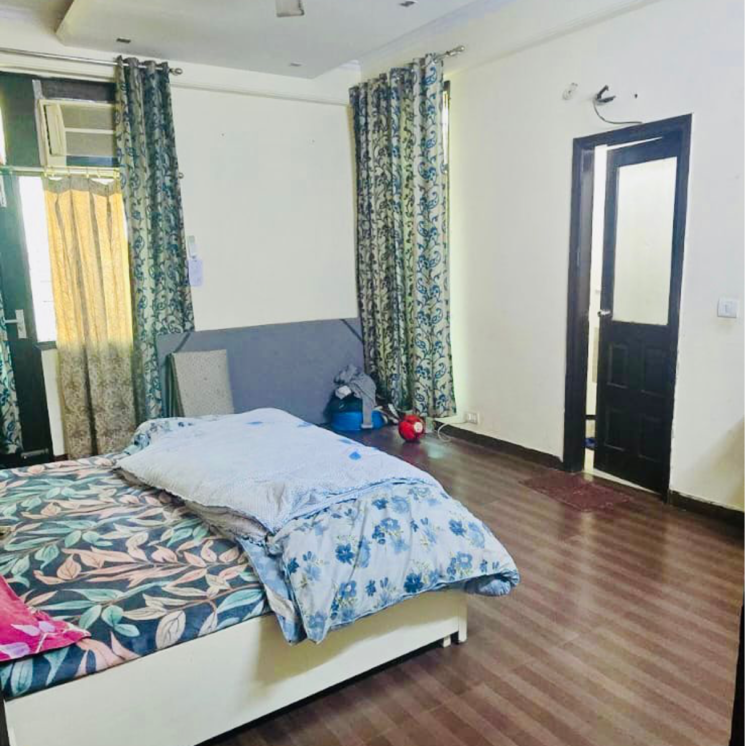 Bedroom, mayfield garden 3.5 Bedroom 300 Sq.Yd. Builder Floor In Mayfield Garden Gurgaon 9758537