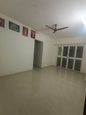 Room in 2 BHK Apartment at Soham Raman Stellar, Tathawade – for Rent
