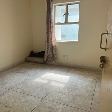 Room in 2 BHK Builder Floor at Uttam Nagar – for Rent