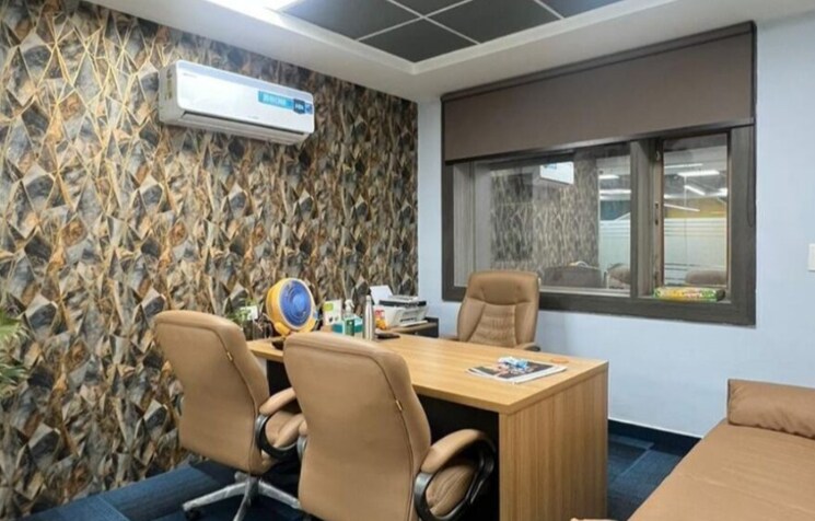 Team Area, ashford-casa-grande Commercial Office Space 2200 Sq.Ft. In Lower Parel Mumbai 9758647