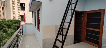Staircase in 1 BHK Builder Floor at Sector 30 – for Rent