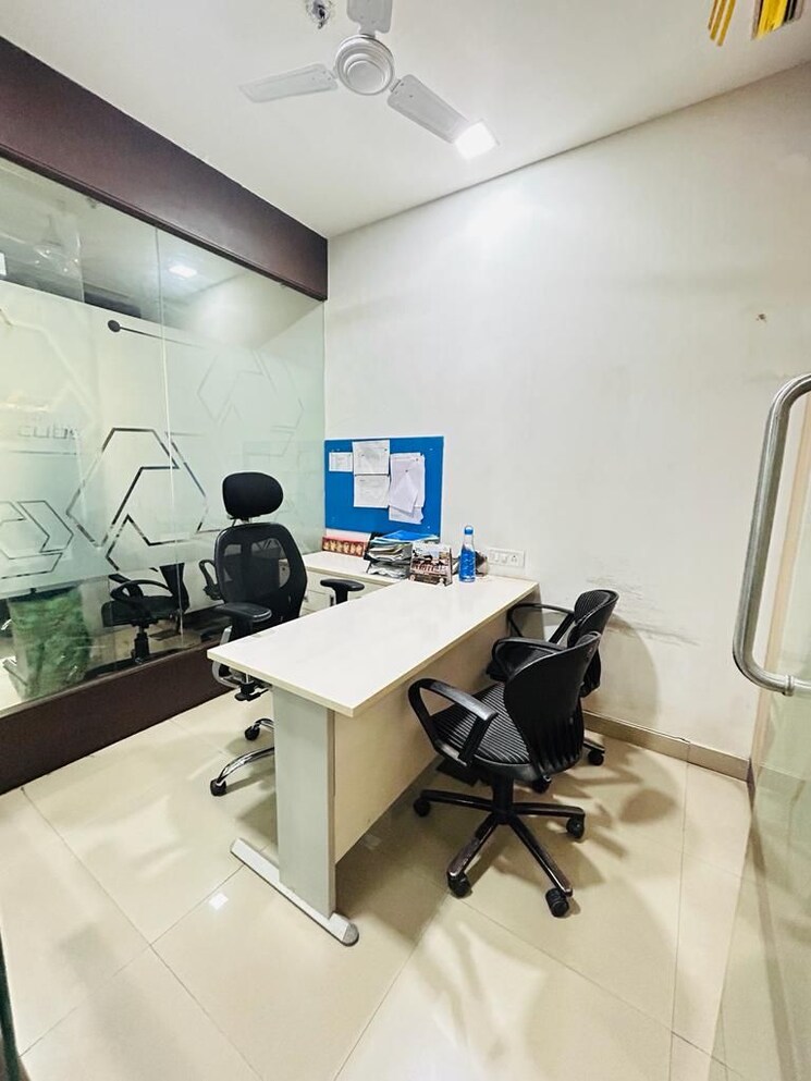 Team Area, neptune-eastern-business-district Commercial Office Space 1500 Sq.Ft. In Bhandup West Mumbai 9758757