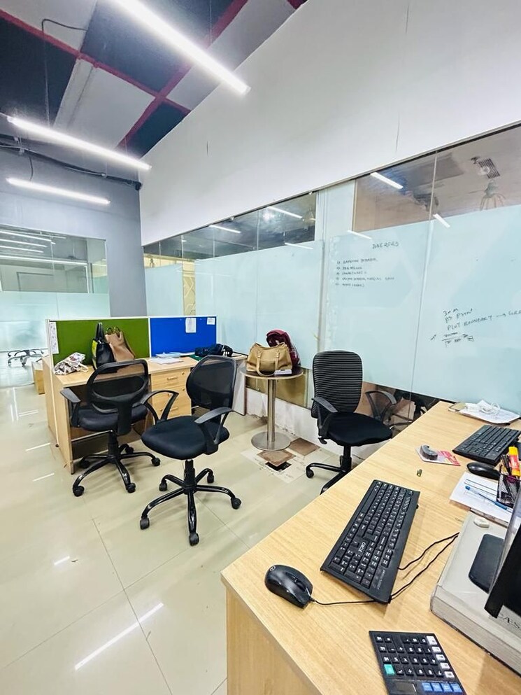 Team Area, neptune-eastern-business-district Commercial Office Space 1500 Sq.Ft. In Bhandup West Mumbai 9758757