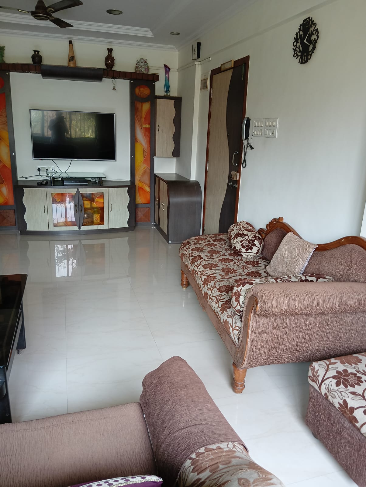 Living Room, skyrise-apartments 3 Bedroom 1365 Sq.Ft. Apartment In Chembur Mumbai 9758765