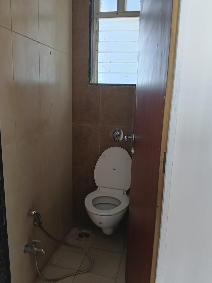 Bathroom, punawale 1 Bedroom 430 Sq.Ft. Apartment In Punawale Pune 9758878