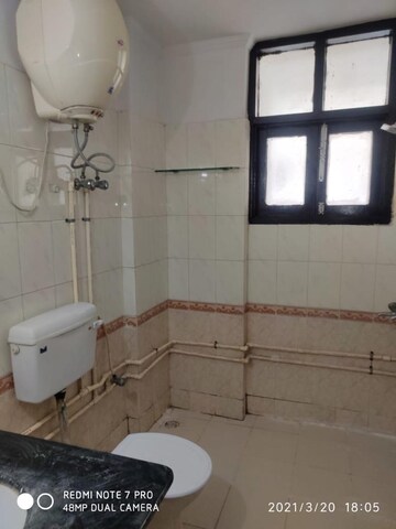 Bathroom in 3 BHK Builder Floor at Gupta Awas, Sector 43 – for Rent