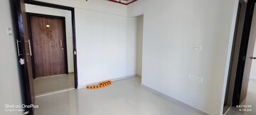 Room in 1 BHK Apartment at Dosti Greater Thane, Kalher – for Rent