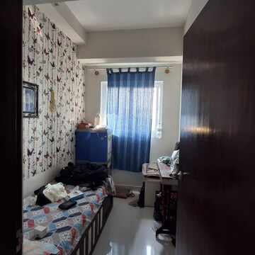 Room in 2 BHK Apartment at SKAV Aastha, Mahalakshmipuram – for Rent