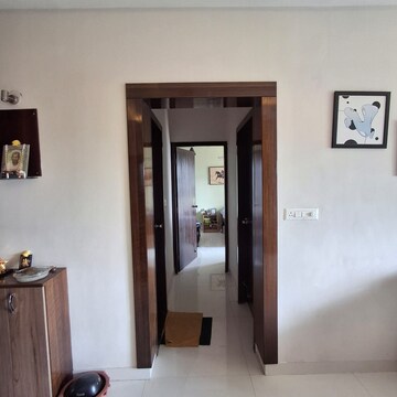 Room in 2 BHK Apartment at SKAV Aastha, Mahalakshmipuram – for Rent