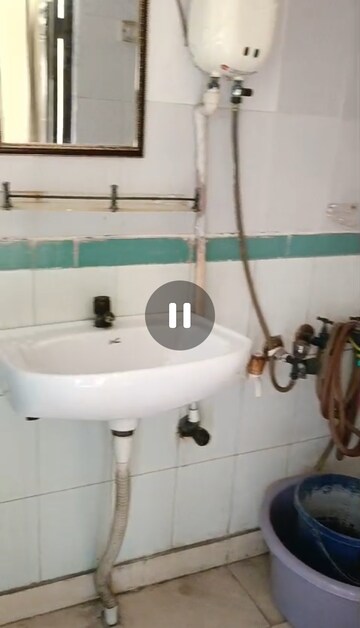 Master Bedroom in 2 BHK Builder Floor at Sector 51 – for Rent