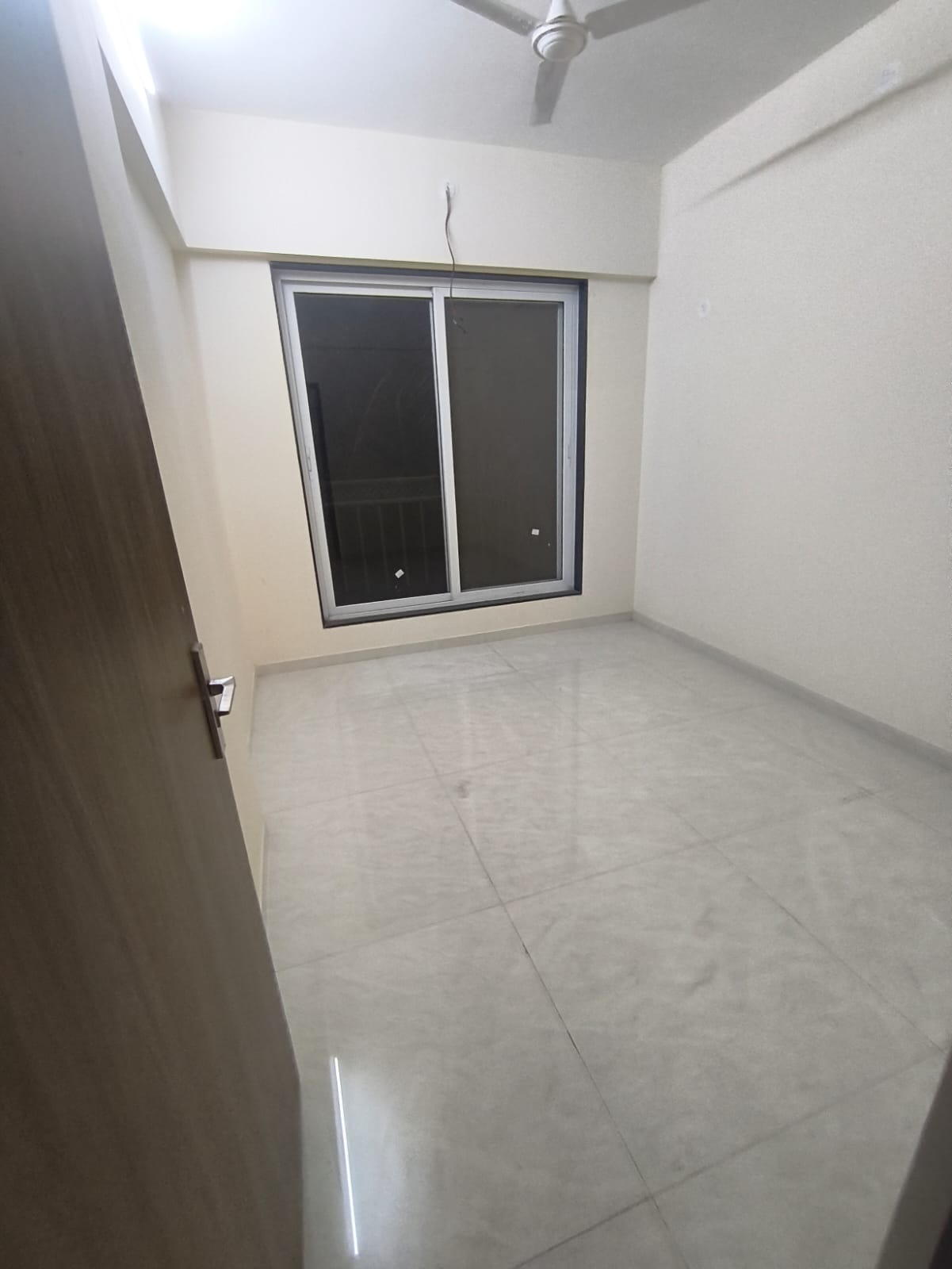 Bedroom in 2 BHK Apartment at Swastik Park, Chembur – for Rent