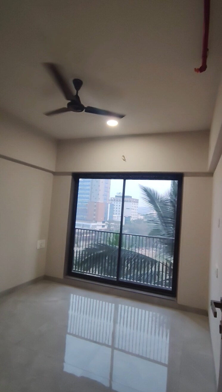 Room, goregaon east 2 Bedroom 600 Sq.Ft. Apartment In Goregaon East Mumbai 9759066