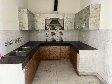 Kitchen in 2 BHK Builder Floor at Sector 47 – for Rent