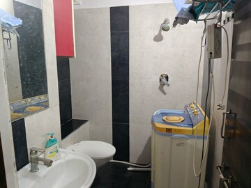 Bathroom in 2 BHK Apartment at Satellite – for Rent