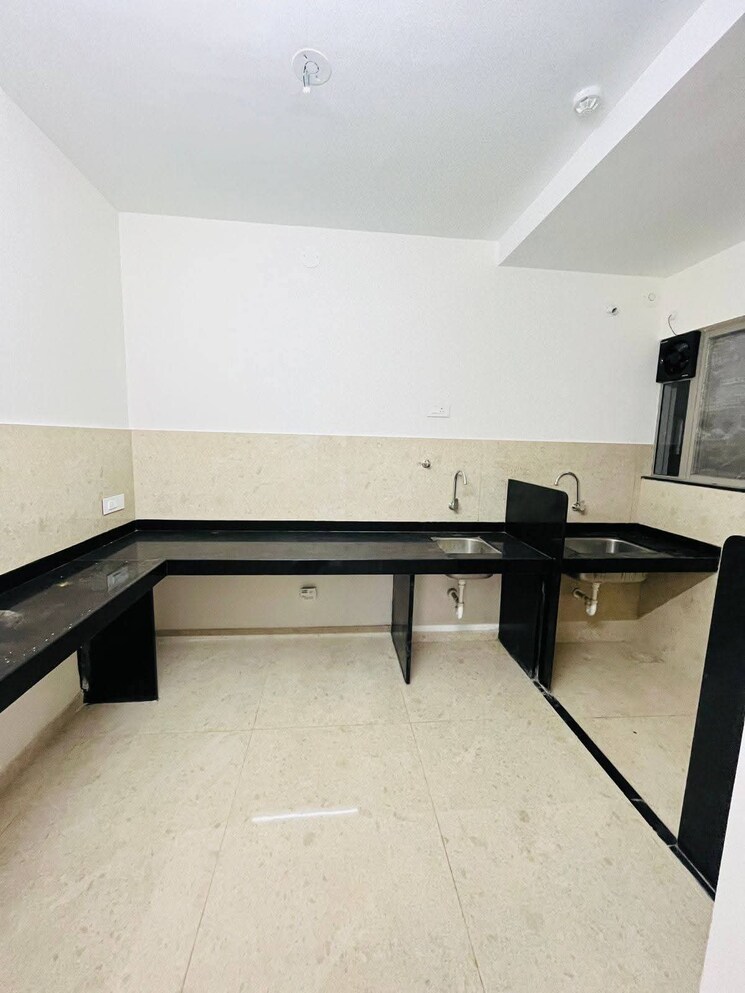 Kitchen, vj-yashwin-nuovo-centro 3 Bedroom 1086 Sq.Ft. Apartment In Wakad Pune 9759488