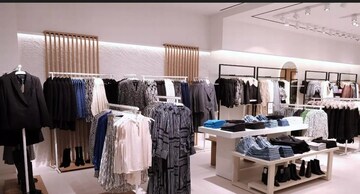 Team Area in  Shop at Sector 104 – for Rent