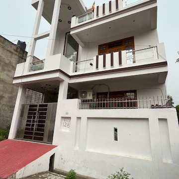  Pg For Rent in Gomti Nagar