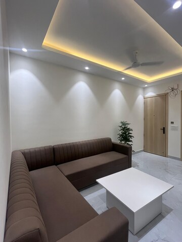 Bedroom in 1.5 BHK Builder Floor at Minarch Tower, Sector 44 – for Rent