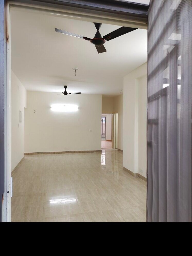 Room, puri-aman-vilas 3 Bedroom 1800 Sq.Ft. Builder Floor In Sector 89 Faridabad 9759587