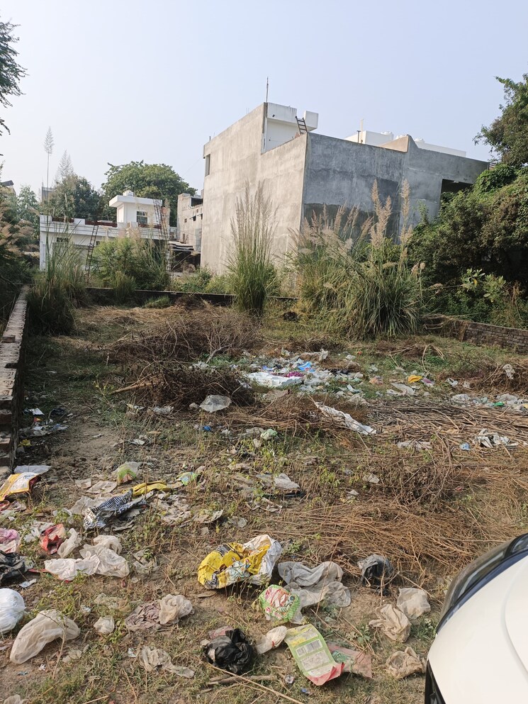 undefined, gomti nagar  600 Sq.Ft. Plot In Gomti Nagar Lucknow 9759614