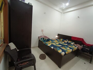 1.5 BHK Independent House For Rent in Noida Central