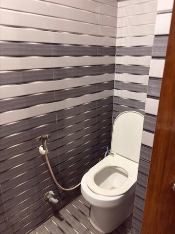 Bathroom in 1.5 BHK Independent House at Noida Central – for Rent