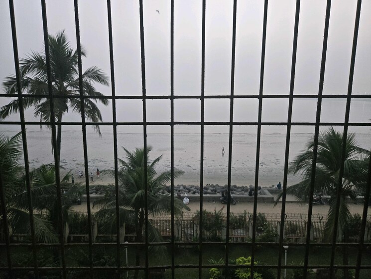 Balcony, platinum-life 2 Bedroom 780 Sq.Ft. Apartment In Andheri West Mumbai 9759677