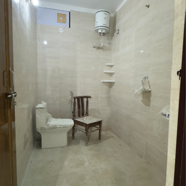 Bathroom, chattarpur 2 Bedroom 850 Sq.Ft. Builder Floor In Chattarpur Delhi 9759740