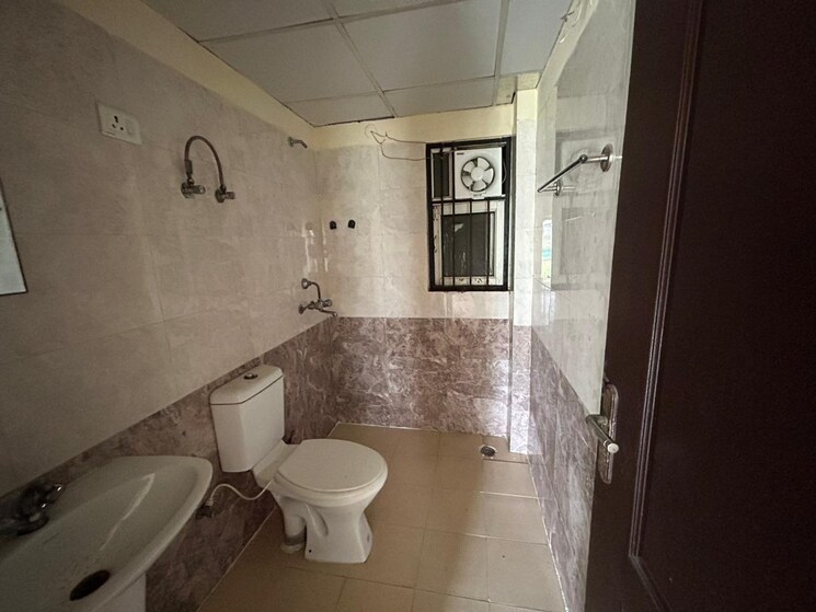 Bathroom, gardenia-golf-city 2 Bedroom 950 Sq.Ft. Apartment In Sector 75 Noida 9759771