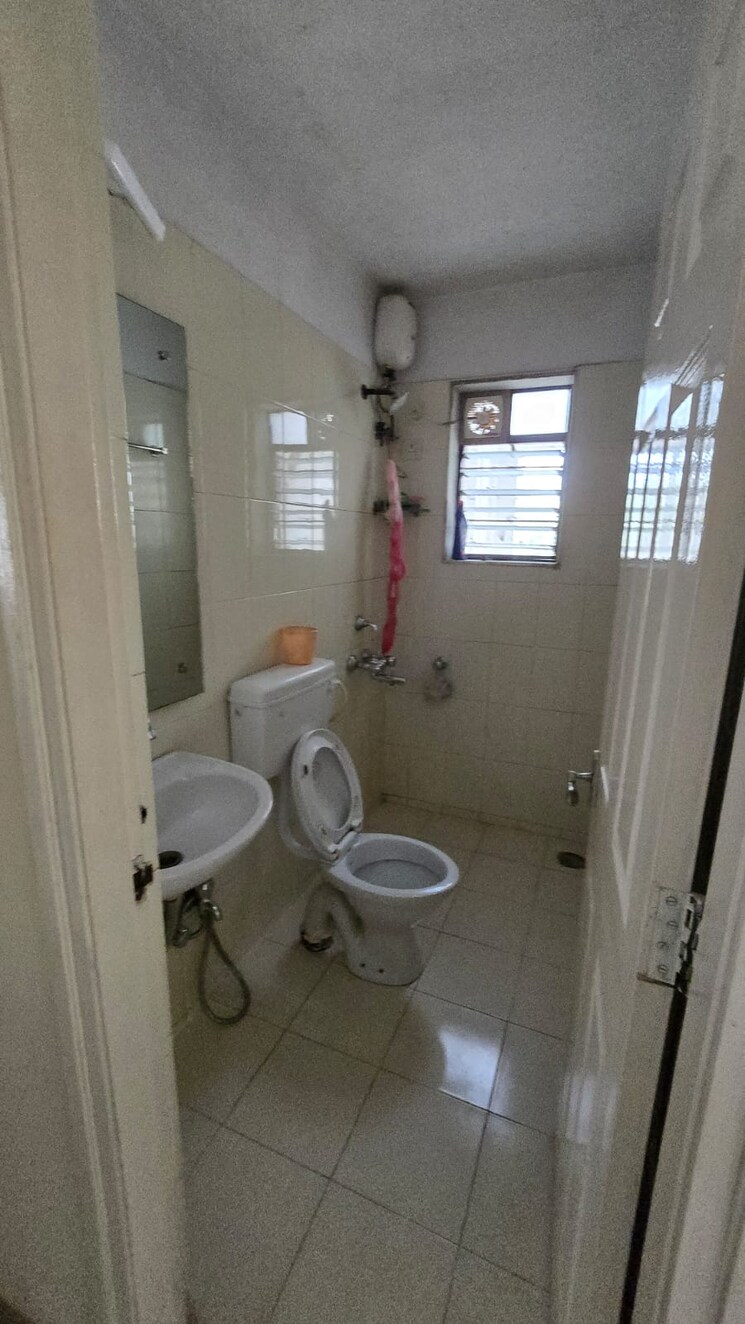 Bathroom, ghansoli 1 Bedroom 450 Sq.Ft. Apartment In Ghansoli Navi Mumbai 9759815