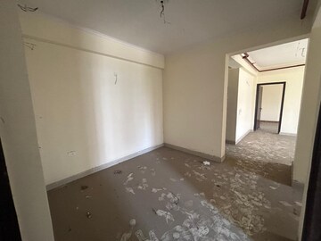 Room in 3 BHK Apartment at Gardenia Gateway, Sector 75 – for Sale