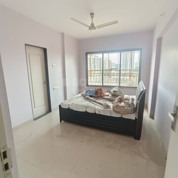 Bedroom in 3 BHK Independent House at Dlf Phase ii – for Sale