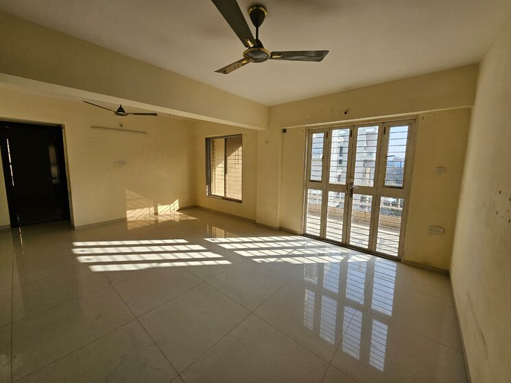 Room, paravsakshi-apartments 3 Bedroom 1400 Sq.Ft. Apartment In Pimple Saudagar Pune 9760001