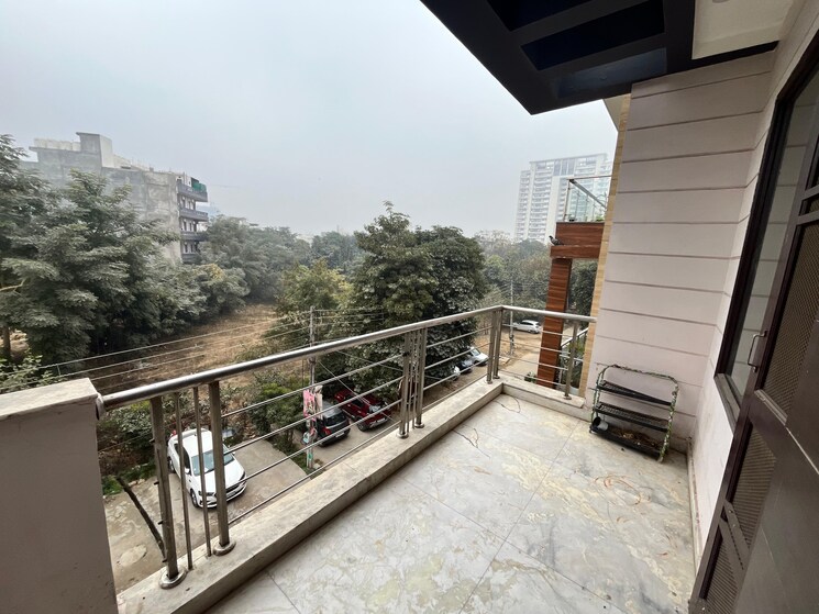 Balcony, sector 46 2 Bedroom 1430 Sq.Ft. Builder Floor In Sector 46 Gurgaon 9760008