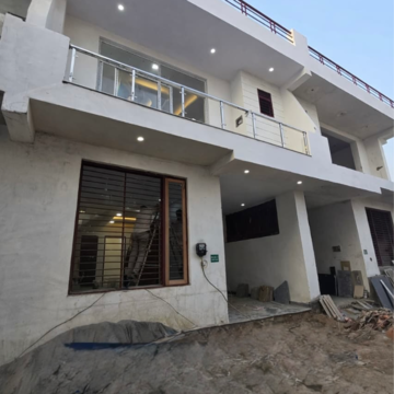 3 BHK Villa – Exterior View View at Sector 16b Greater Noida - for Sale